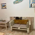 Finestra Tra Cielo E Mare *