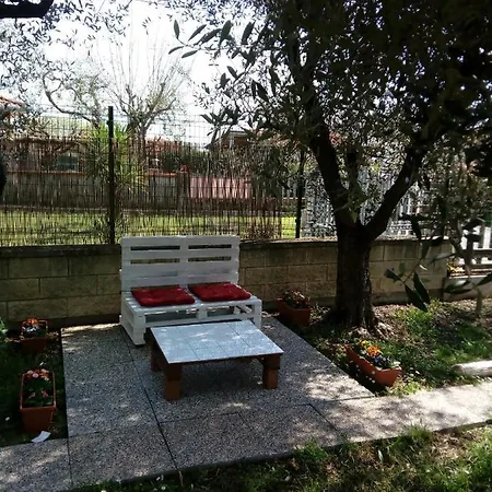 Finestra Tra Cielo E Mare *